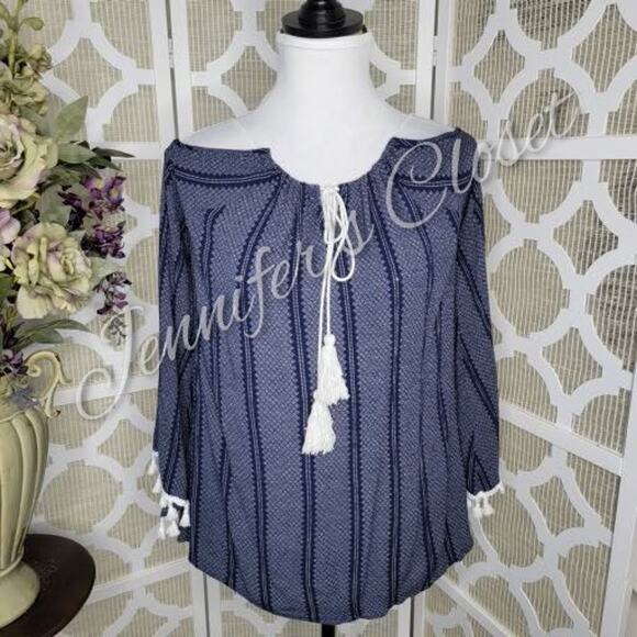 Romeo & Juliet Couture Blue Cold Shoulder Fringe Tassel Tie Boho Top Size L - Picture 1 of 13